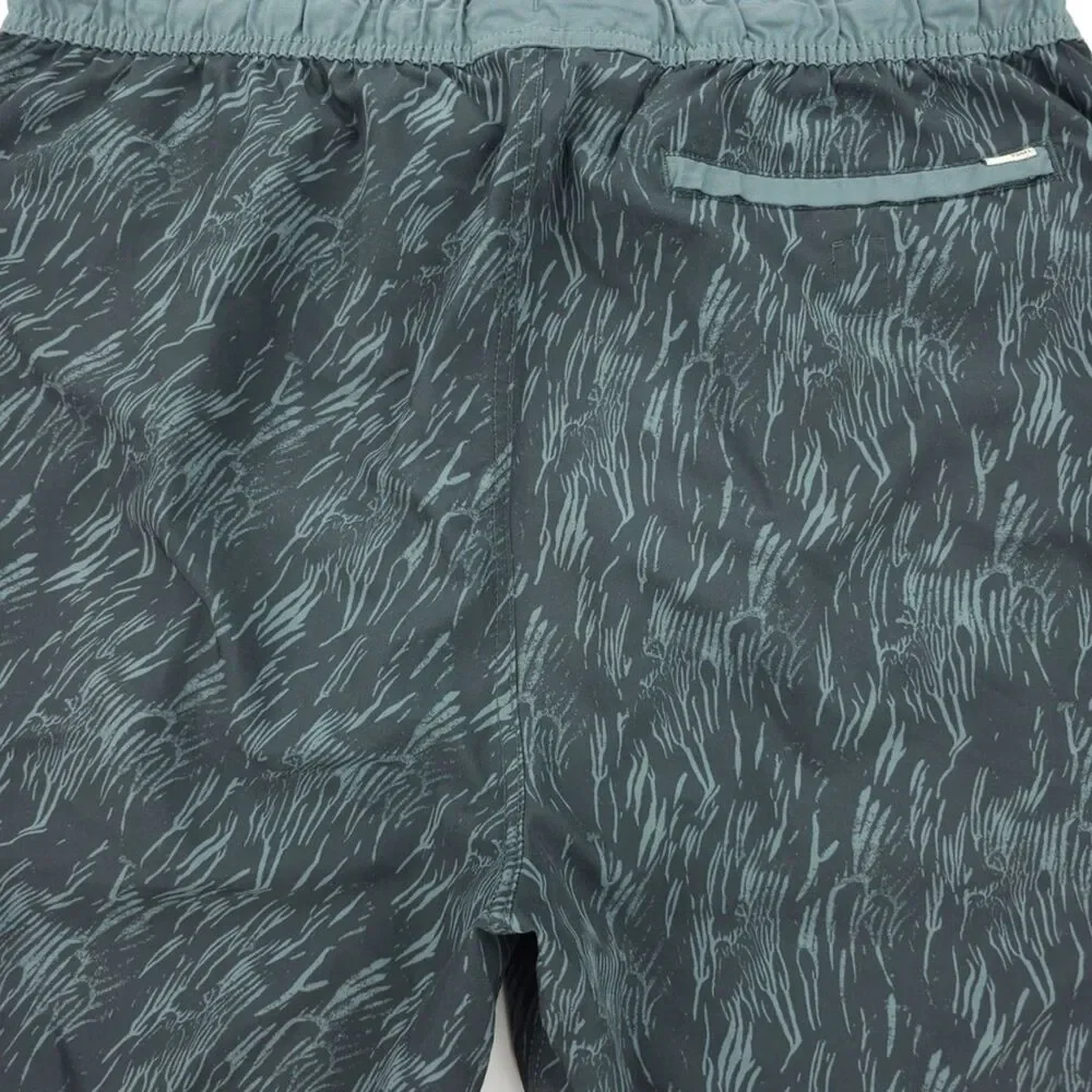 VUORI Banks Shorts Kashmir Flux Hybrid Swim Trunks Sporty Athleisure Volley Y2k